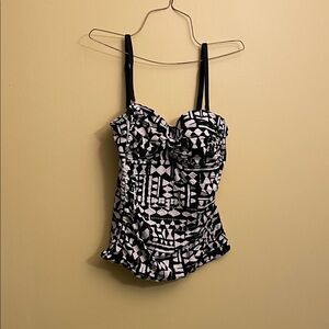 Apt. 9 Black and White Patterned One-Piece Swimsuit top